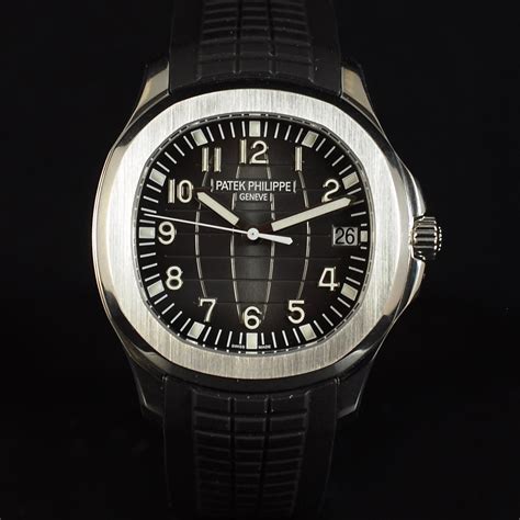 patek philippe aquanaut jumbo 40mm|Patek Philippe aquanaut price list.